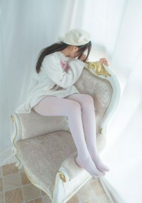 《墨雨云间》