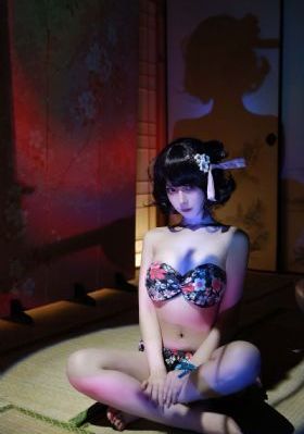 女机械人在线观看